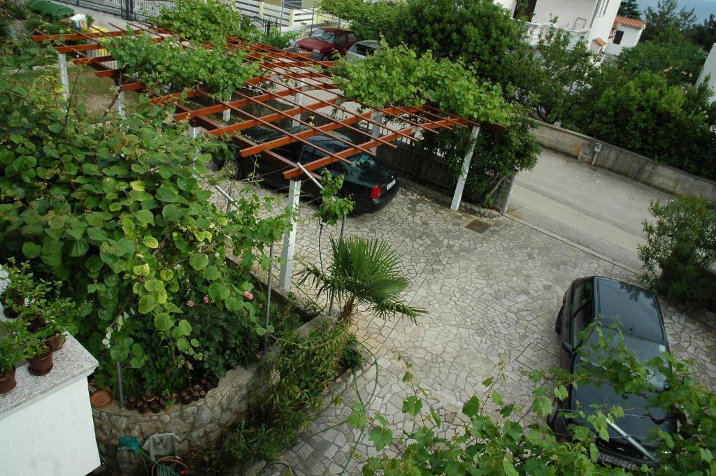 Apartments Jurina Krk Town Exterior photo